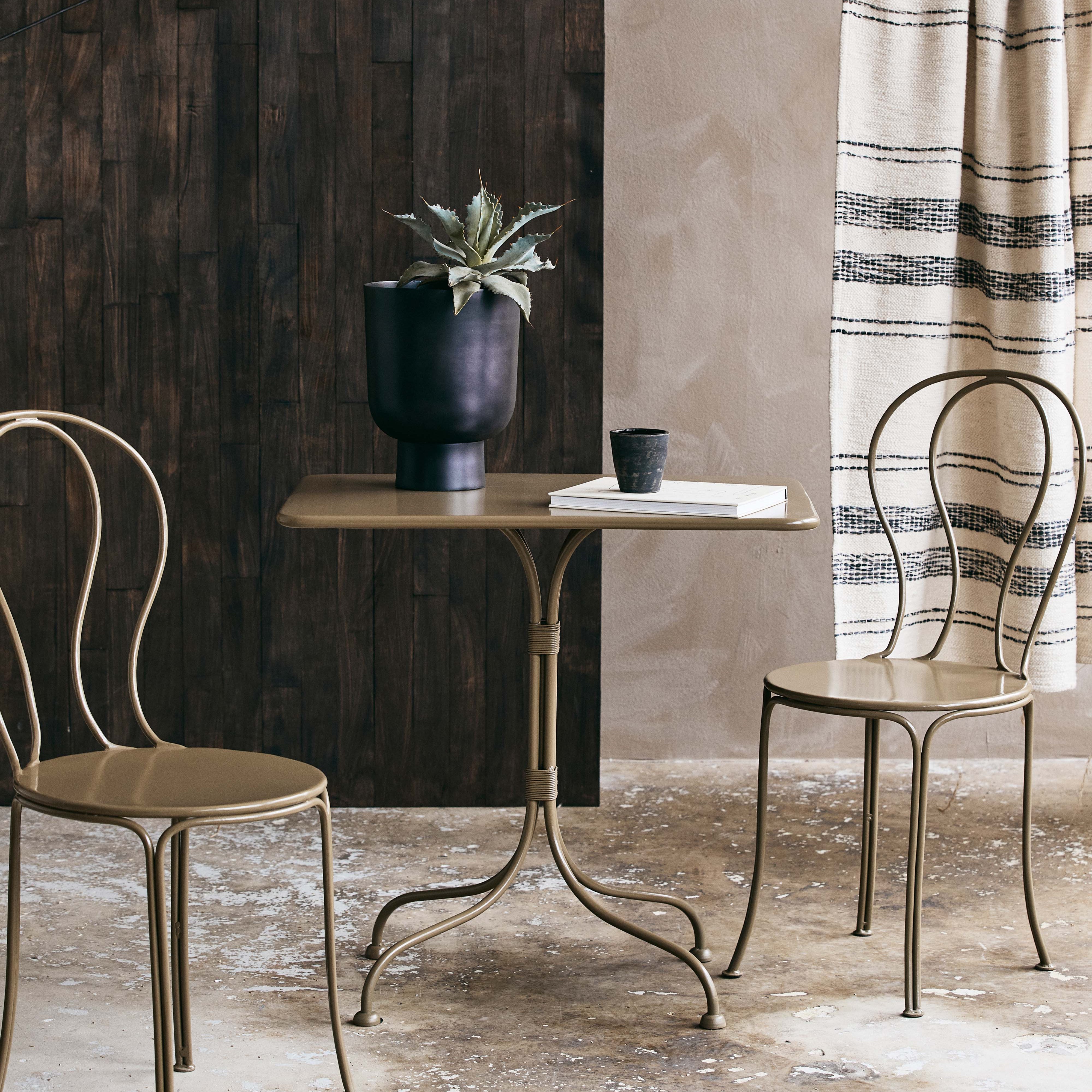 OLIVO Utebord / Grön – Perfekt Cafébord För Uteplatsen