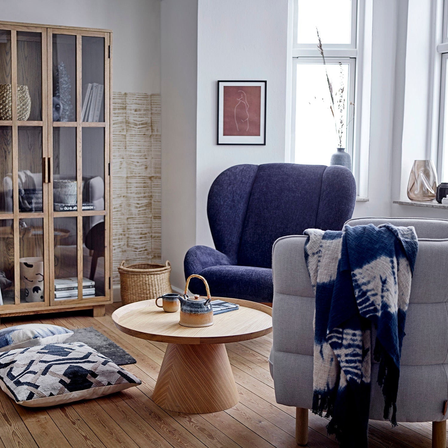 Luana Soffbord – Elegant nordisk design i ekfanér