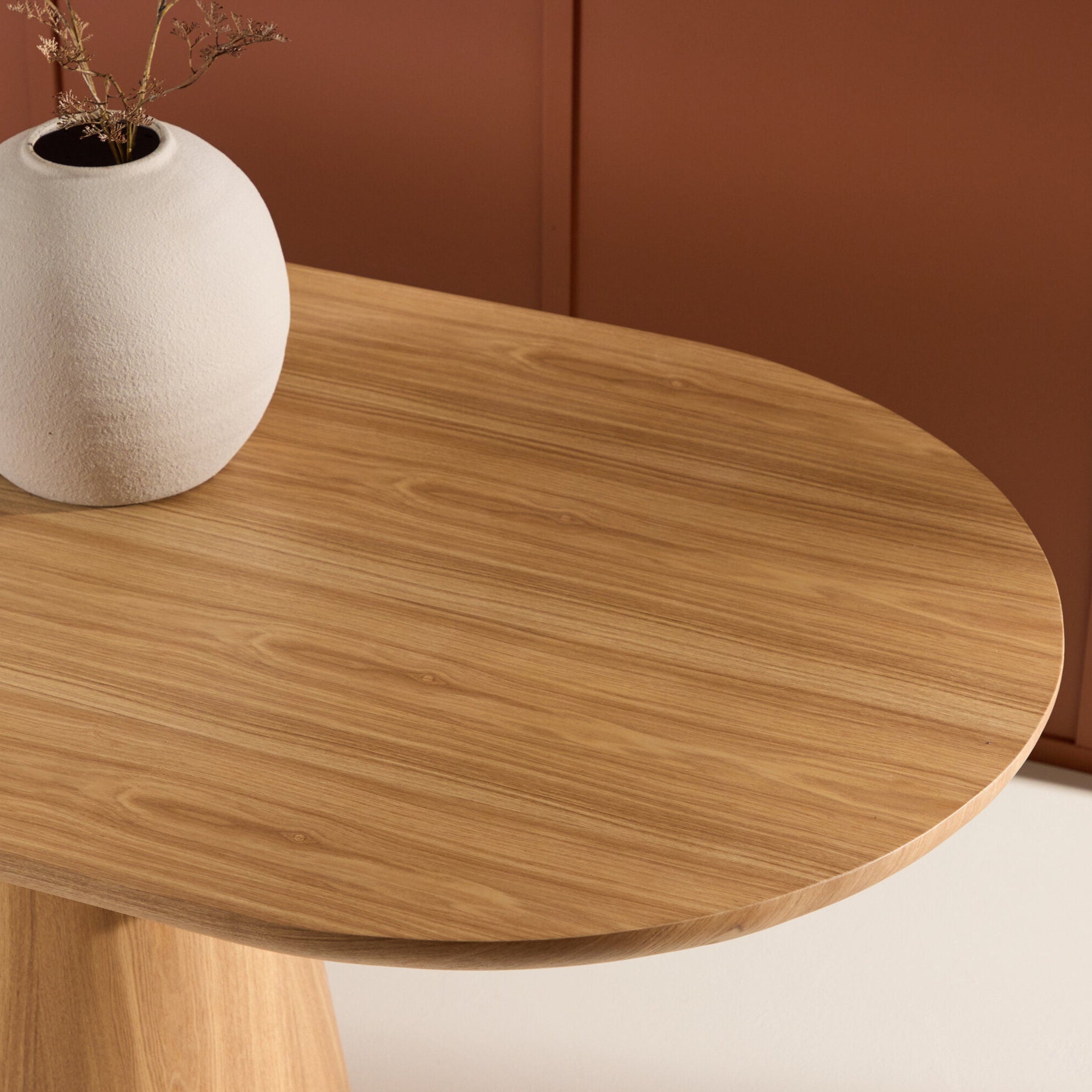 Stjärnö Oval Matbord 200x90 cm – modernt träbord MDF