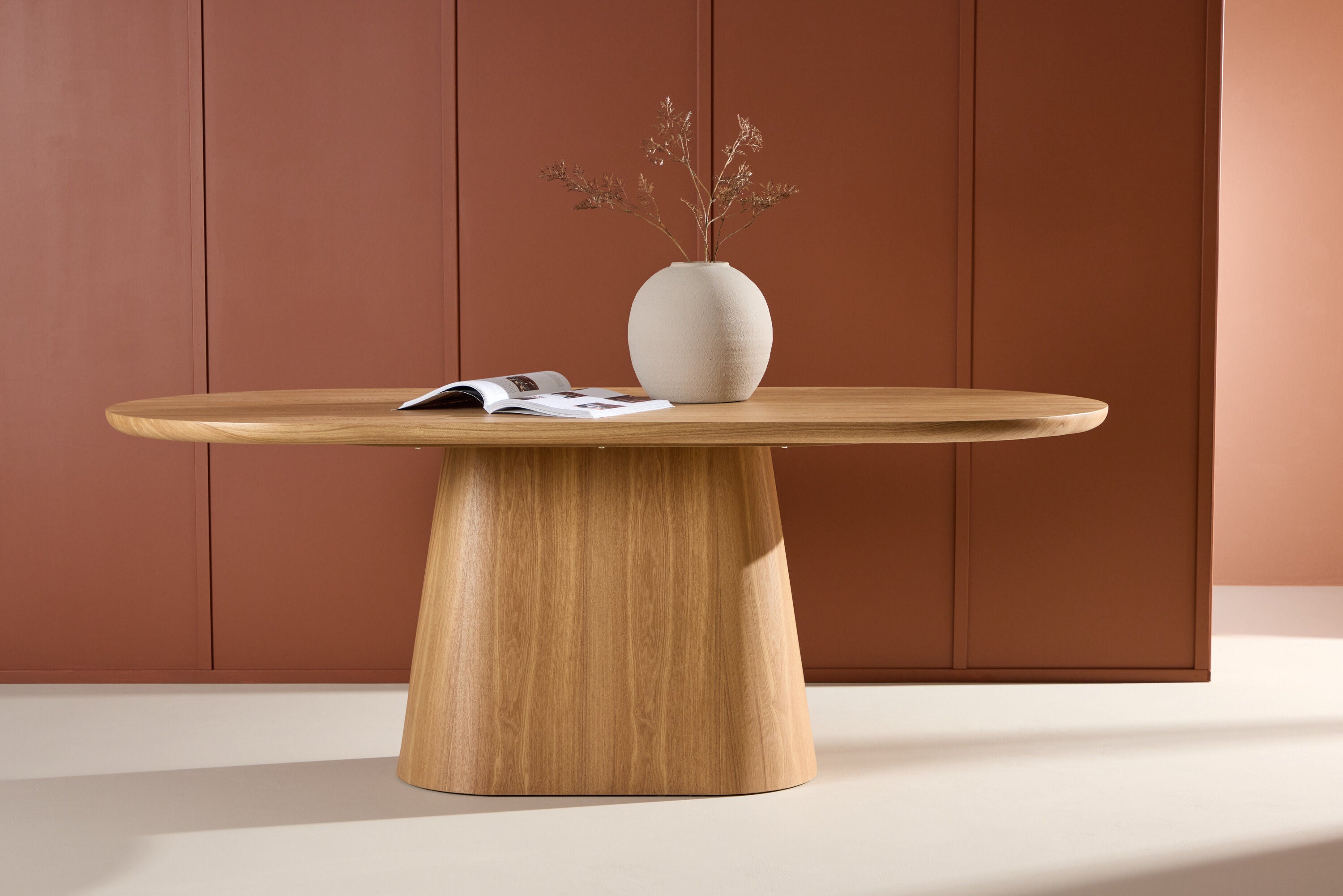 Stjärnö Oval Matbord 200x90 cm – modernt träbord MDF