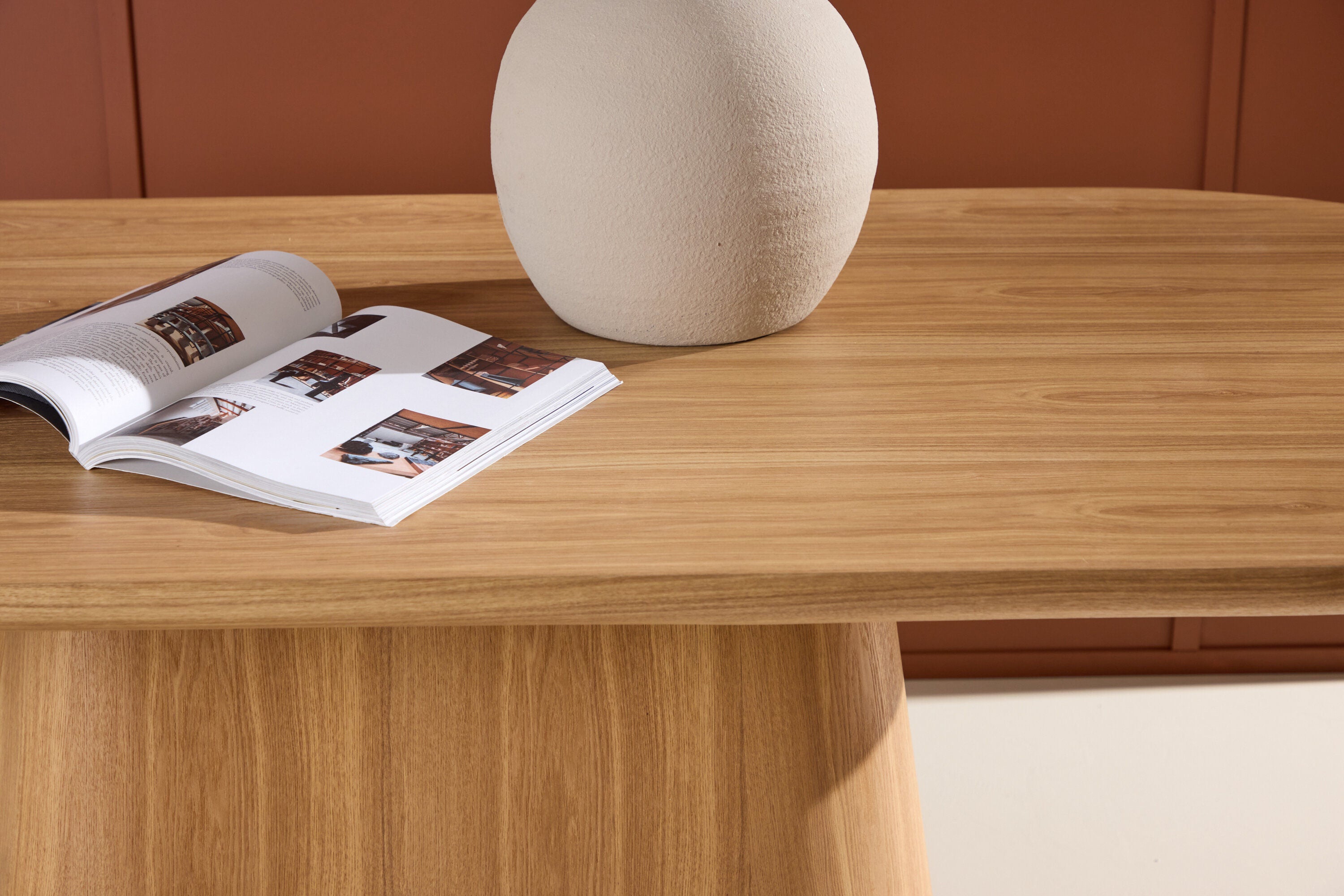 Stjärnö Oval Matbord 200x90 cm – modernt träbord MDF