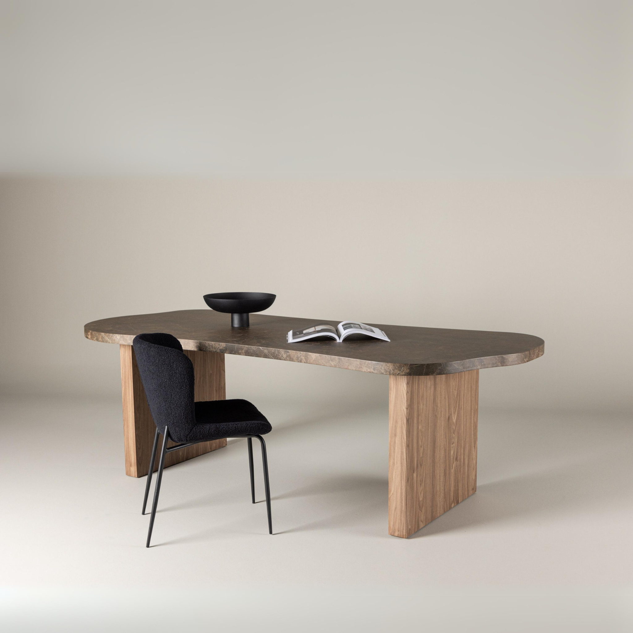 Eleonora Bord 100x230 cm – Brun med Marmorlook
