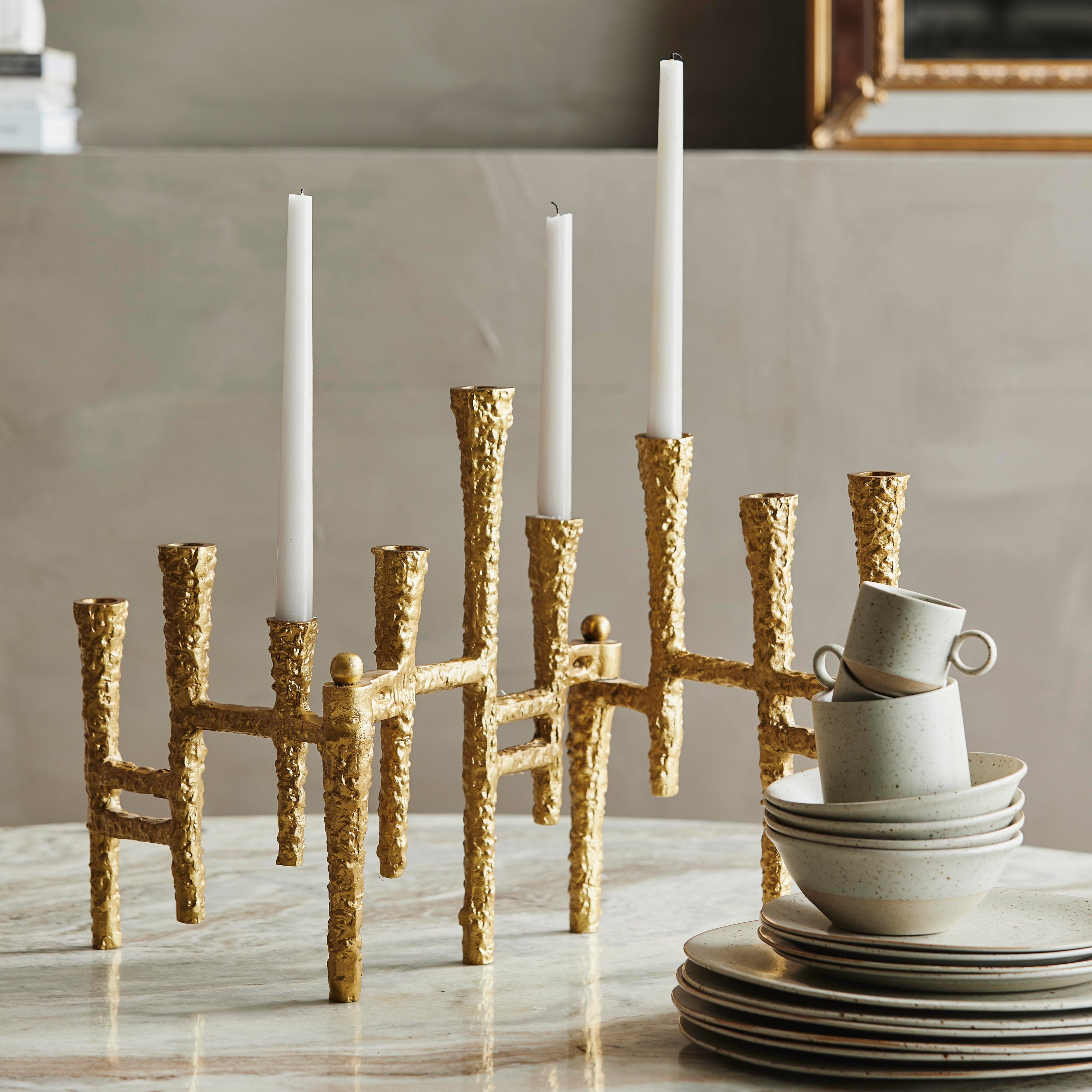 VAILA Ljusstake - Böjbar Skulptur i Guldfinish