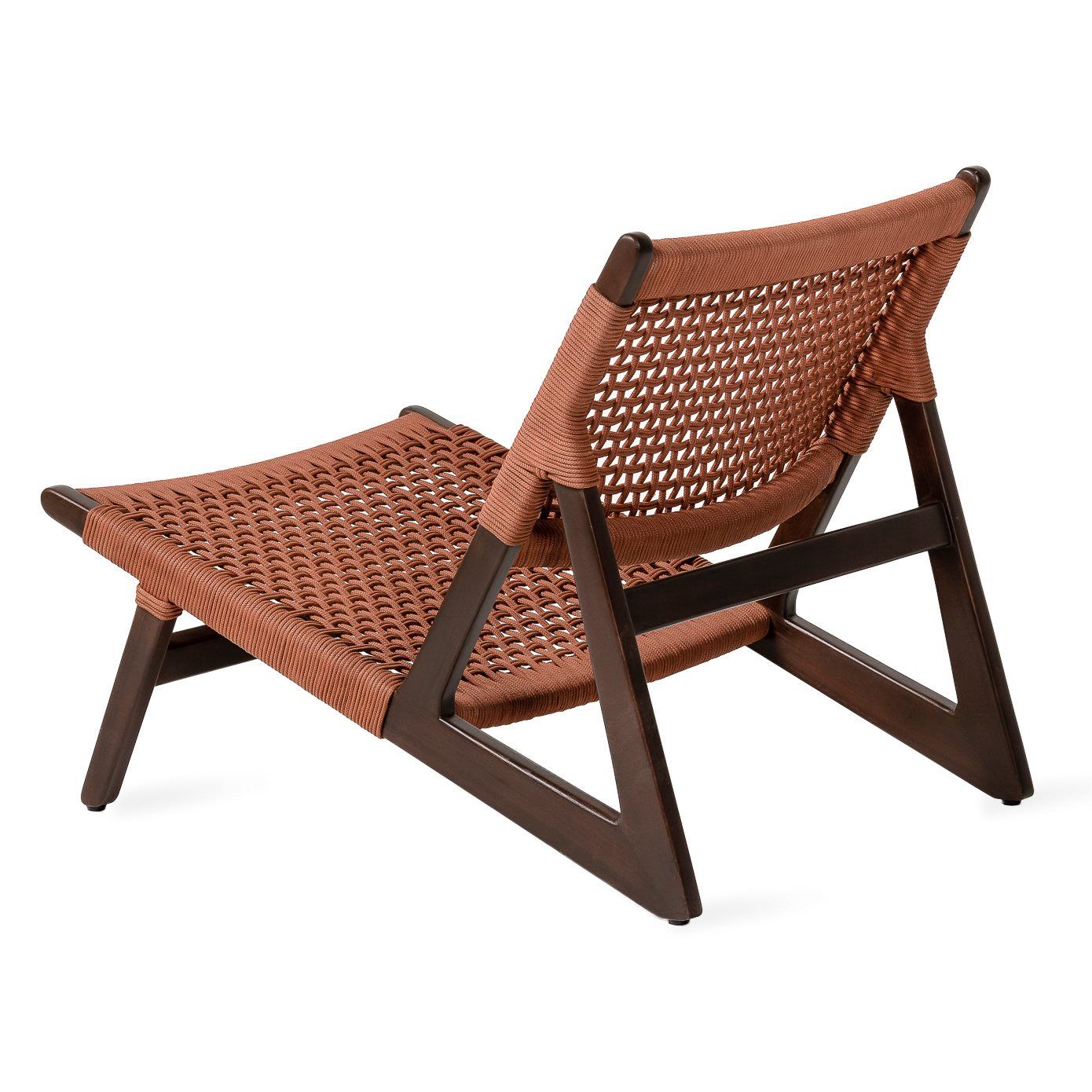 Kuwana Cinnamon Weave Outdoor Fåtölj med kanelbrun flätning och espressofärgad teakram, kombinerar stil och komfort för utomhusbruk. Ergonomisk design och bra ventilation gör den perfekt för avkoppling året runt.