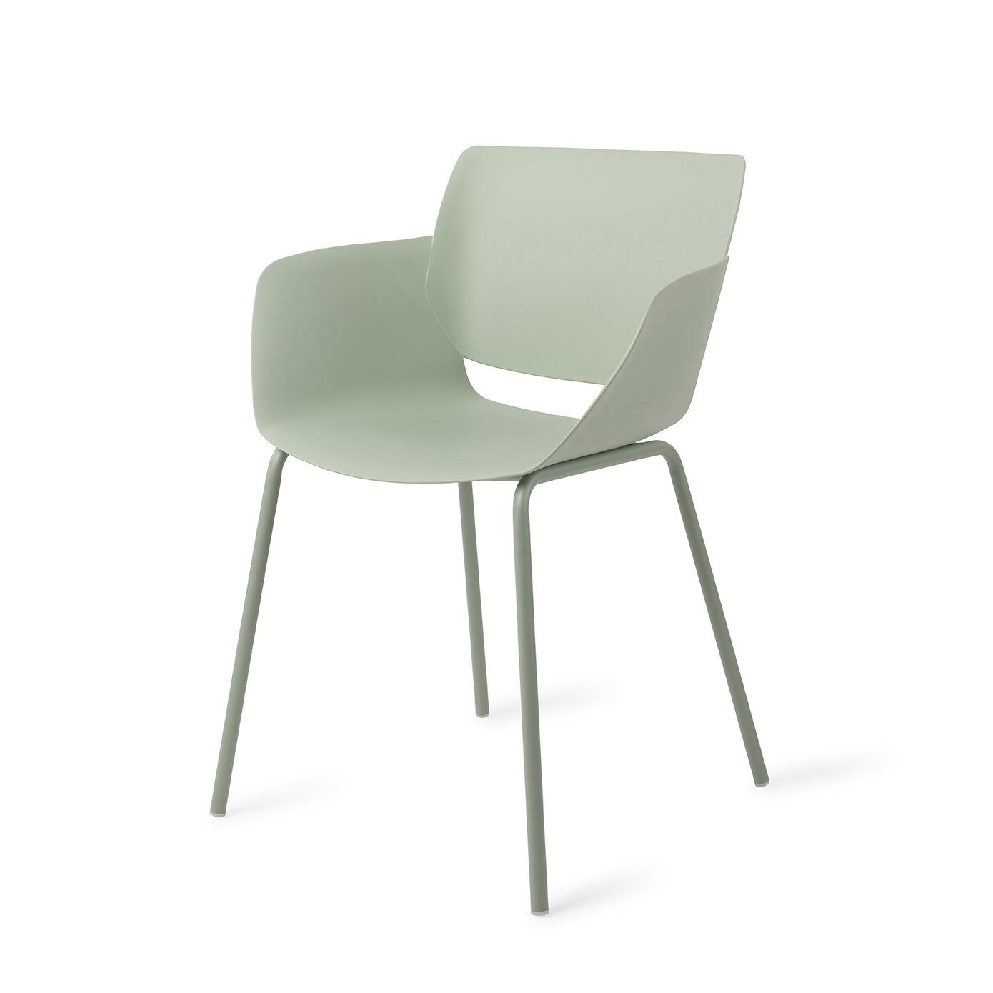 Koto utestol tillverkad av 50% återvunnen polypropen, med ergonomisk design och ventilation för långvarig komfort. De robusta metallbenen ger stabilitet och elegans. Stolen har en sval grön färg som ger en botanisk touch och naturnära harmoni till ditt uterum.