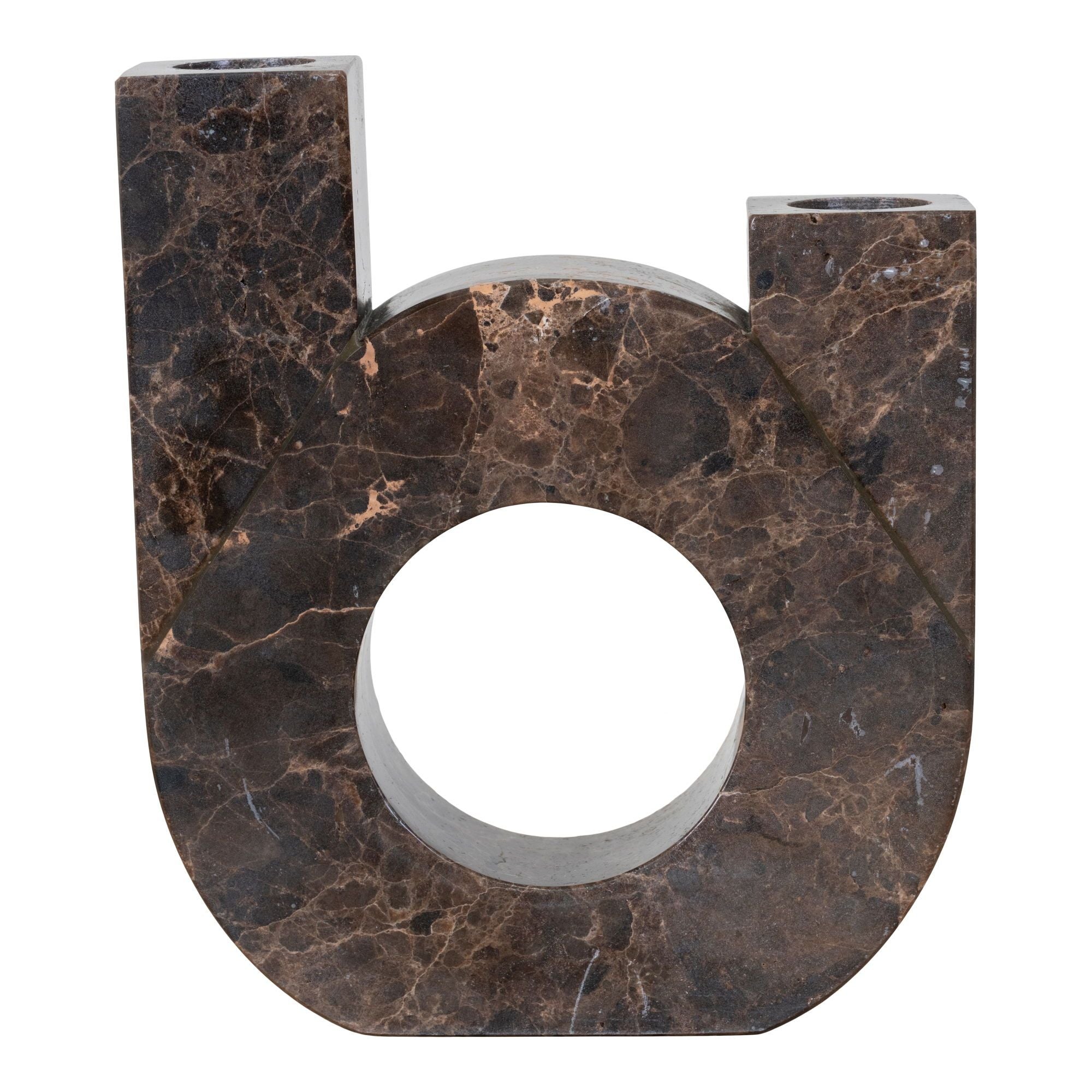 U-formad ljusstake i brun marmor av House Nordic är en tidlös och vacker pjäs med en unik upp och ner "U"-form och cirkulär öppning, med naturliga stenmönster och färgvariationer.
