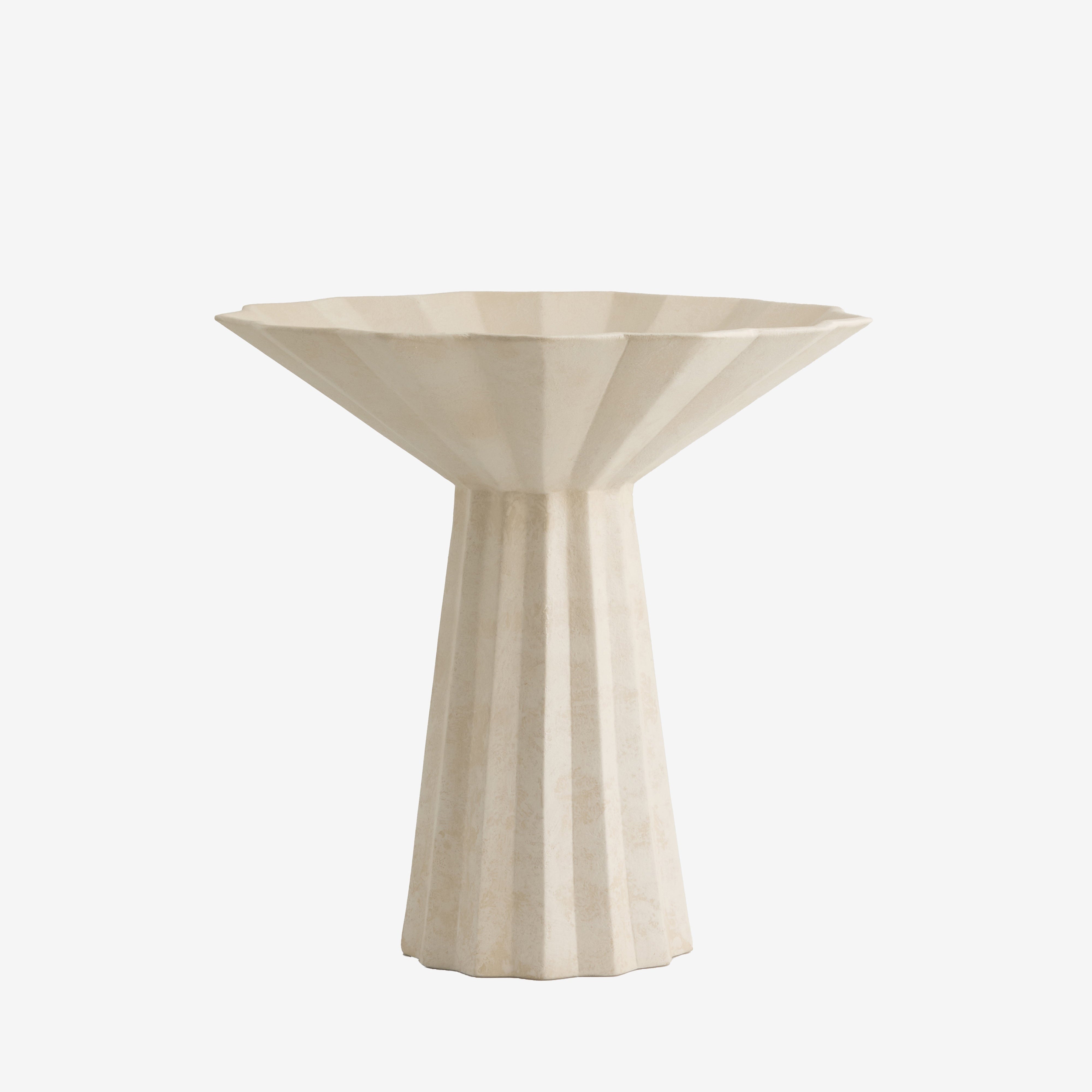 MINU Vas L – Skulptural Elegans i Ivory
