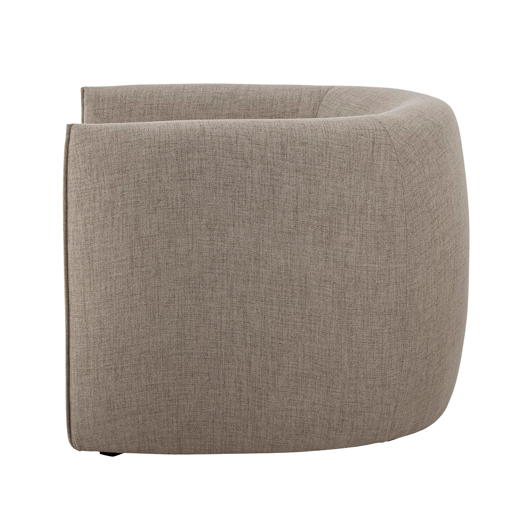 Bacio Loungefåtölj – Lätt Design i Återvunnet Tyg