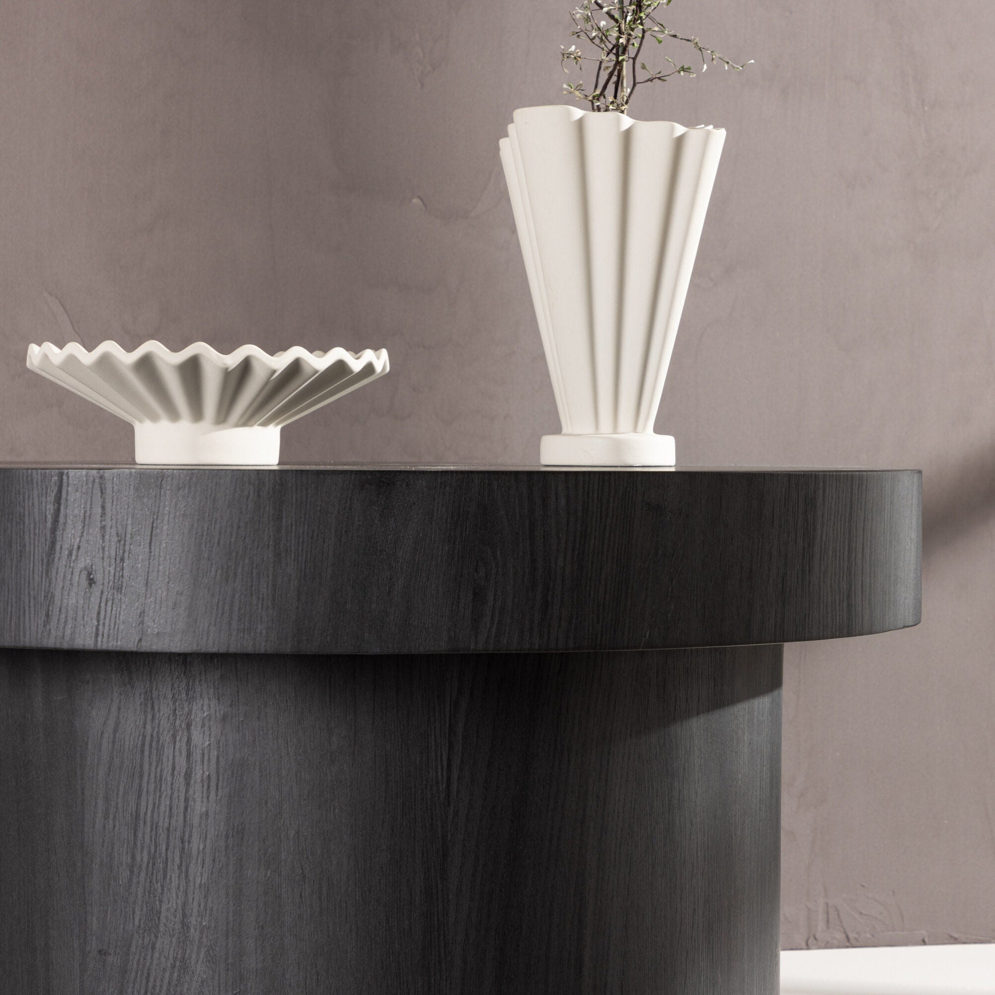 Malung Soffbord – Runt svart bord i modern design