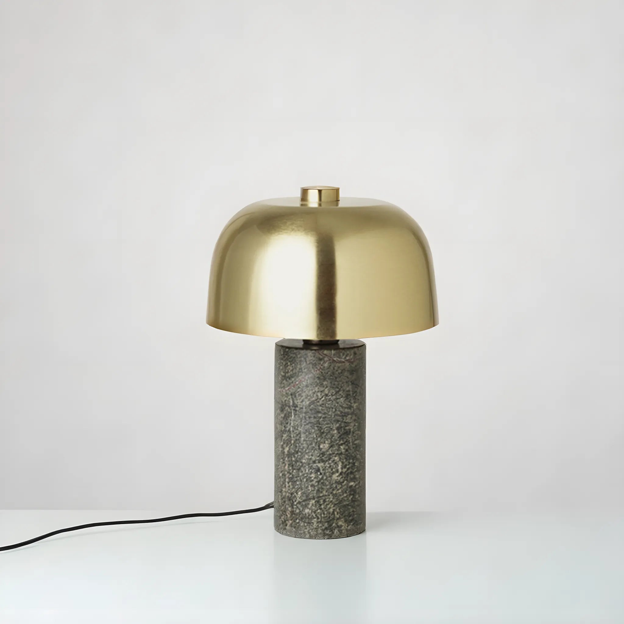 Lamp Lulu Marble - Bordslampa I Mässing & Marmor